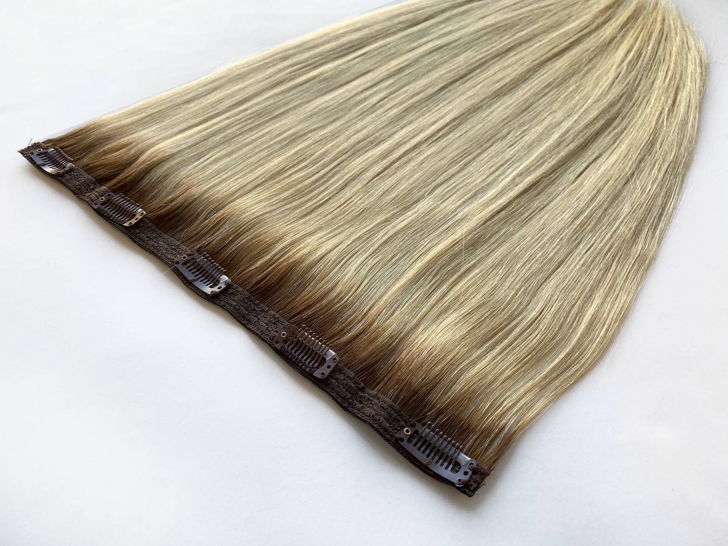 Extra Thick Clip-in Hair - Silky Straight 68g, 75g, 90g - Clip-ins - D-Lux - The Best Quality Remy Hair wefts, and shop the best quality remy hair Extensions at Your Hair Shop.