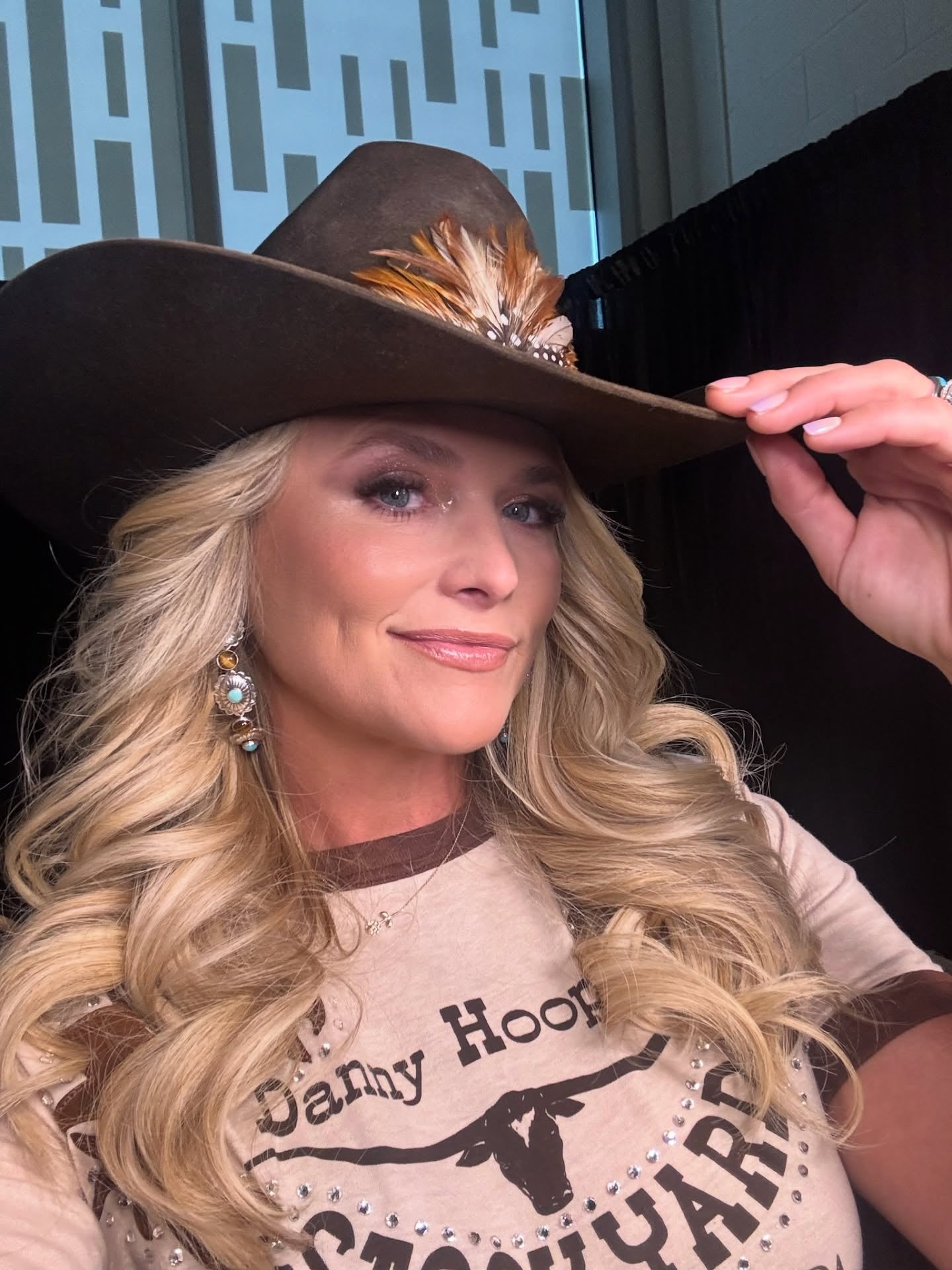 Miranda Lambert wearing KOVI Hair